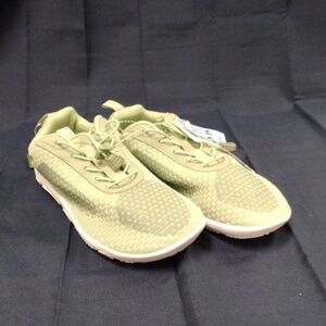 Women's Green Athletic Shoes
